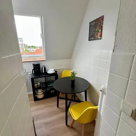 Gemuetliche Zentrale In Ruhiger Lage Apartament
